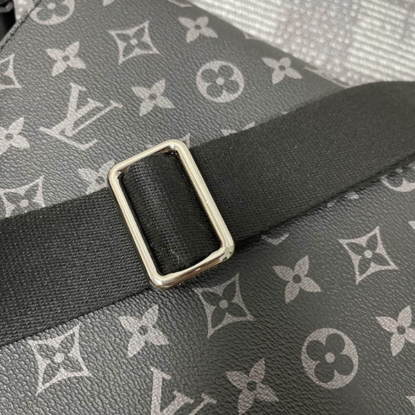 ルイヴィトンバッグ角部分ディテール